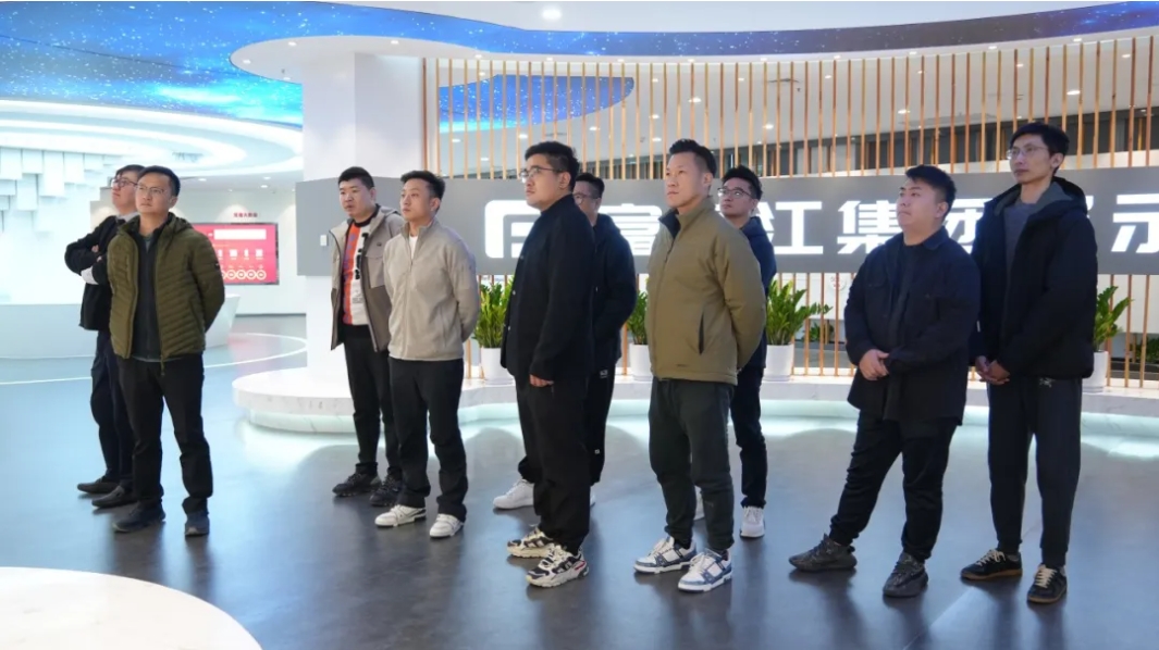 �������±��������ֵ�������ҵ���̻�᳤�亣��һ�е���97���ʻ���