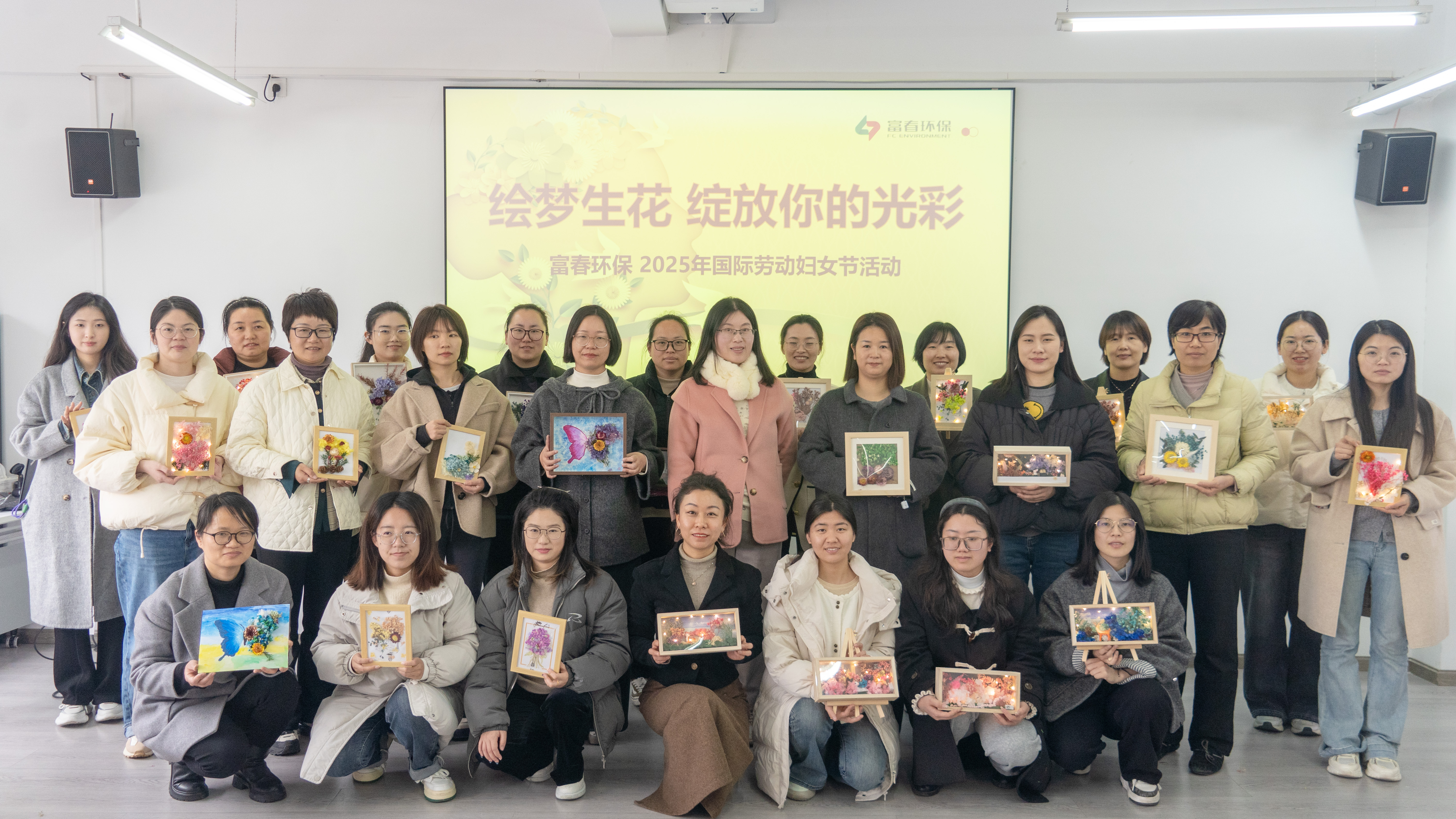 �����������ഺ 97���ʻ������ס���������ů��ͼ