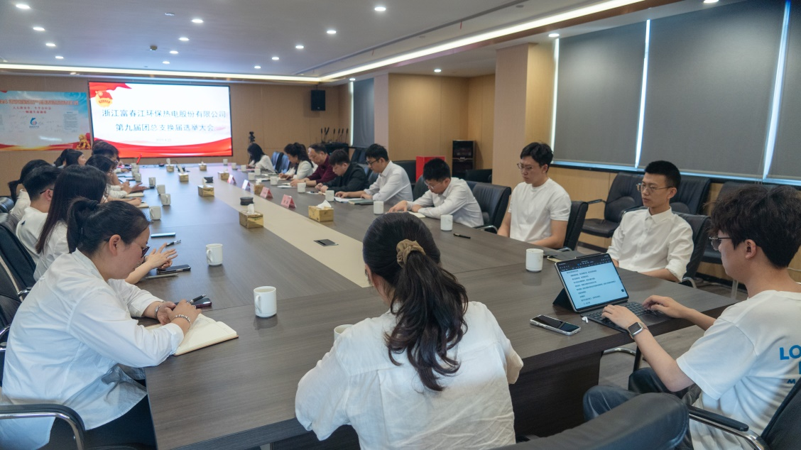 �����ഺ���� ��дո��ƪ�¡���97���ʻ����ٿ�����֧�ھŽ컻��ѡ�ٴ��