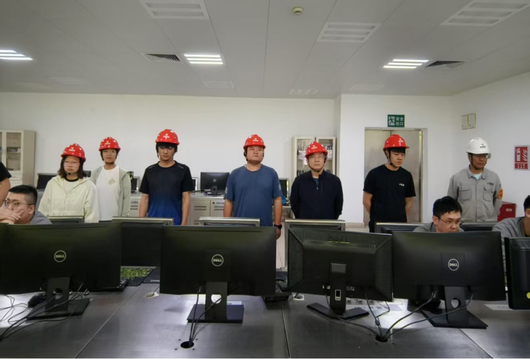 �ֵܵ�λ���ý��������ǰ��顱���� ���ٹ���ˮƽ����